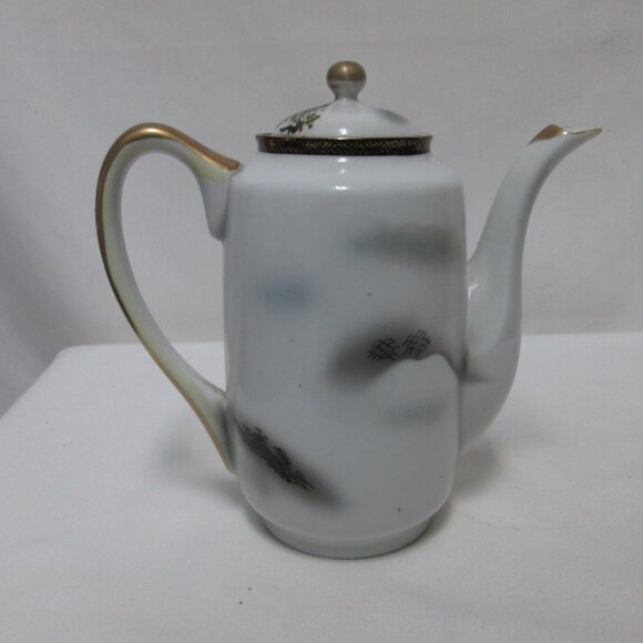 Vintage Porcelain Teapot with Spout Hand-painted Japanese Village 7" tall w/ Lid - Picture 5 of 12